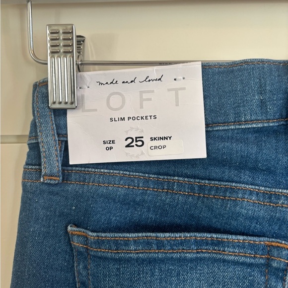 Loft Skinny Crop Slim Pockets NWT - Picture 4 of 4